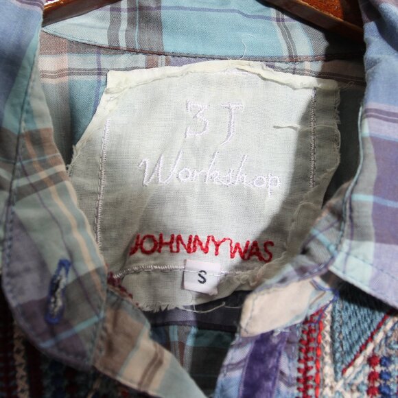 Johnny Was 3J Workshop Plaid Floral Embroidered Button Up Shirt Size Small - Picture 12 of 13